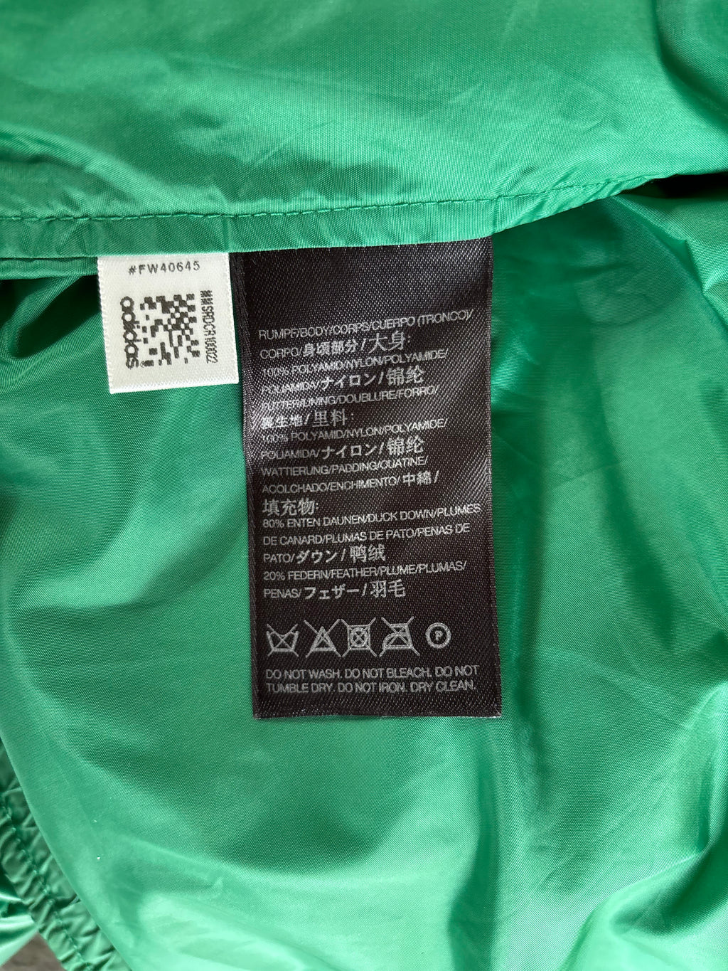 Y-3 Puffer Jacket Size XL
